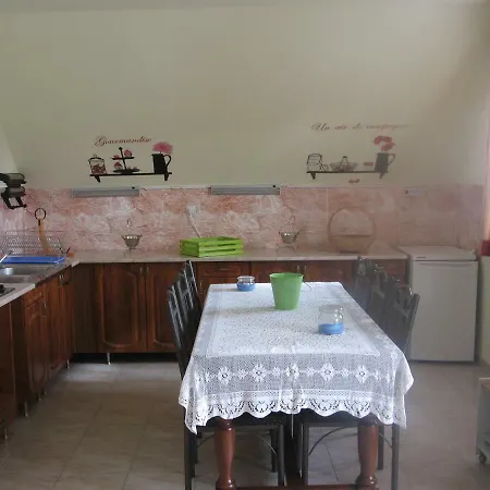 Bella בלטונפנבש
